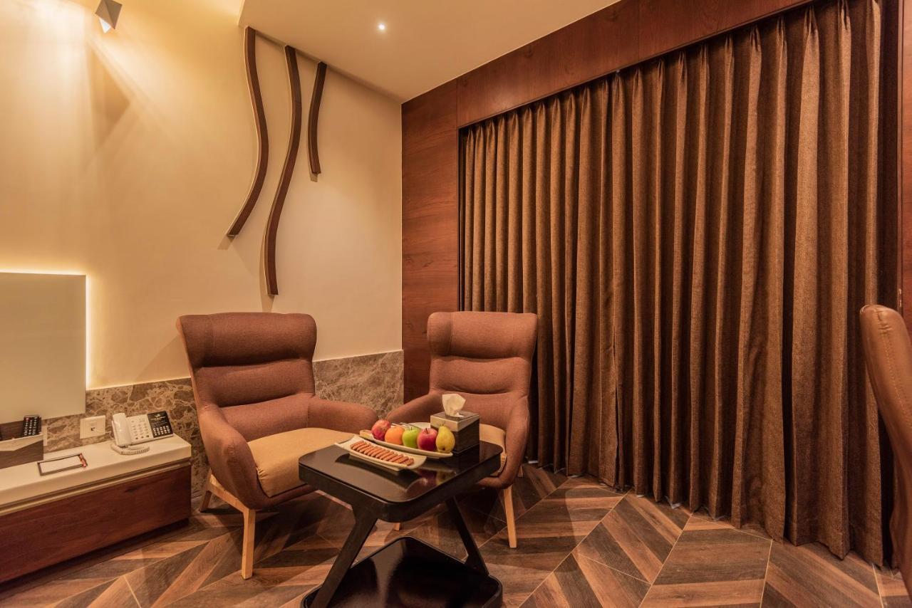 Hotel Park Elanza Coimbatore Extérieur photo