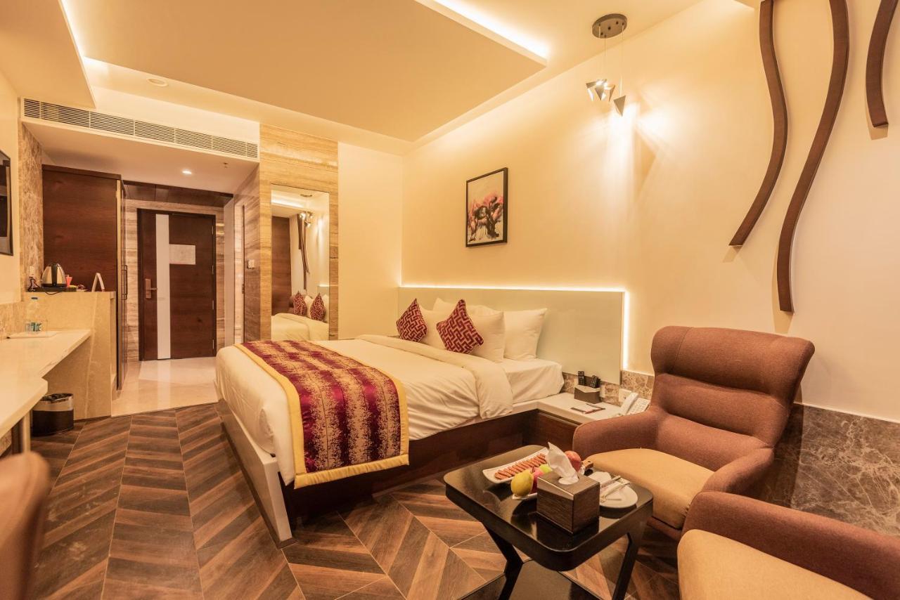 Hotel Park Elanza Coimbatore Extérieur photo