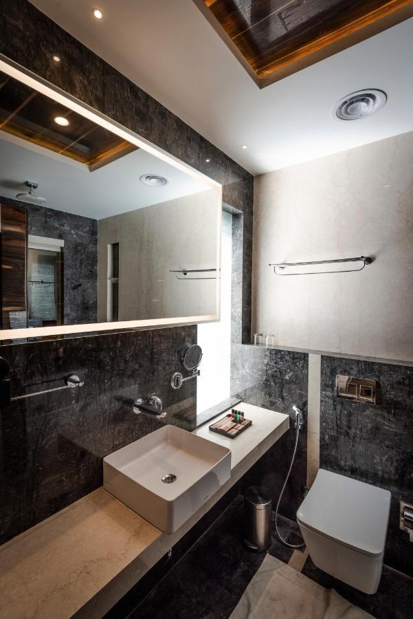 Hotel Park Elanza Coimbatore Extérieur photo